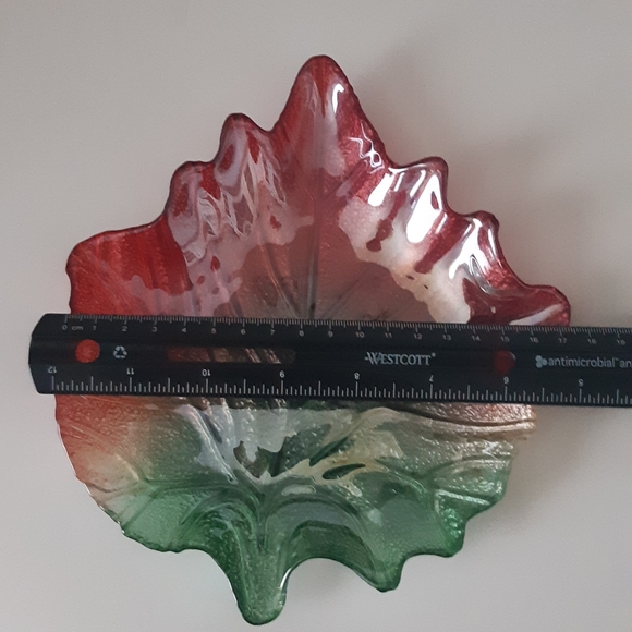 Glass blown Leaf platter/bowl | NEW - Picture 9 of 11